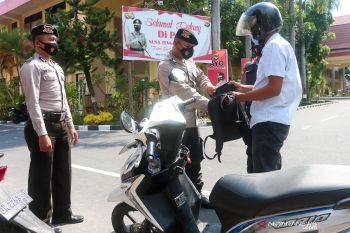 Polda NTB memperkuat pengamanan dengan terapkan "buddy system"