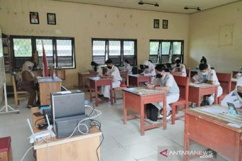 Sejumlah SMA sederajat di Barsel ujian sekolah tatap muka