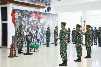 888 prajurit Kodam XVII/Cenderawasih naik pangkat