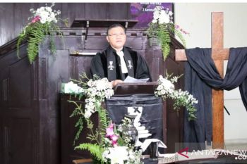 Ratusan ribu warga GMIM hayati perayaan Jumat Agung