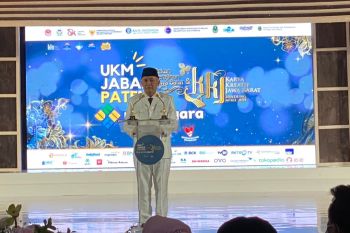 Menkop UKM "kick off" Gerakan Indonesia Bersama UMKM seiring Gernas BBI