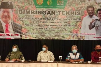 Kementan dan DPR RI gelar Bimtek Petani-Penyuluh Kabupaten Banyumas