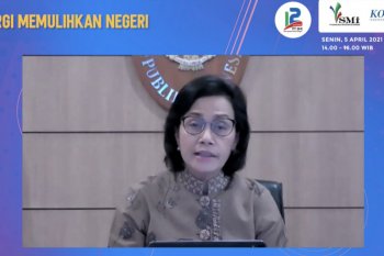 Sri Mulyani ingatkan masyarakat tidak terlena meski sudah vaksin COVID