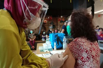 Dinkes: Stok vaksin COVID-19 di Sulsel habis