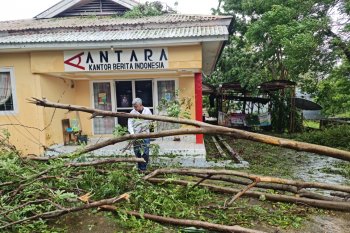 Listrik di Kota Kupang sampai sekarang masih terputus