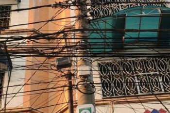 Banyak kabel semrawut di tiang, ini permintaan legislator Dumai