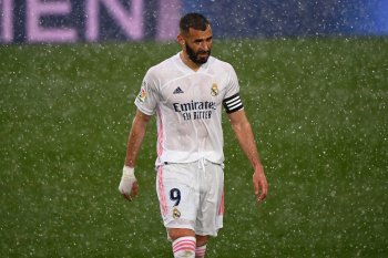 Pendukung ingin striker Madrid Karim Benzema dipanggil masuk timnas Prancis