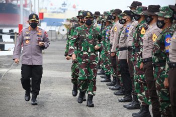 Kapolri dampingi Panglima TNI buka Latsitarda Nusantara XLI/2021 di Medan
