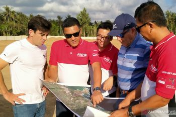 CEO Dorna Sports meninjau pembangunan sirkuit Mandalika