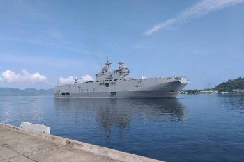 Dua kapal perang Prancis sandar di Dermaga Sabang, Aceh