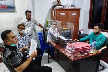 Epyardi Asda laporkan Gusmal ke Polres Solok Kota, ini alasannya