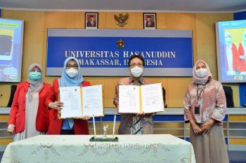 BSN serahkan sertifikat ISO untuk empat laboratorium Unhas