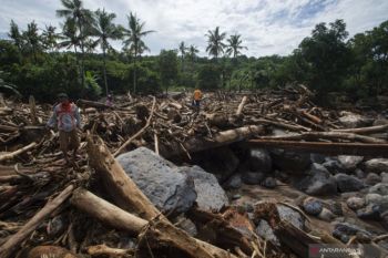 Pakar UGM mengusulkan Sekolah Sungai cegah banjir bandang NTT berulang