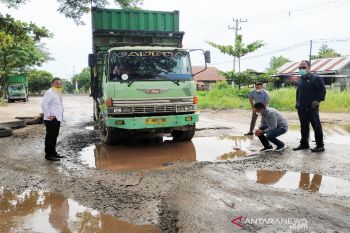 Legislator Kotim berharap kepedulian pengusaha angkutan terhadap daerah