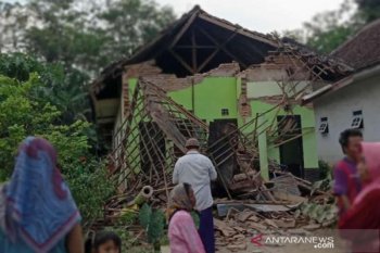 BPBD Jatim laporkan tiga warga Kabupaten Malang meninggal akibat gempa