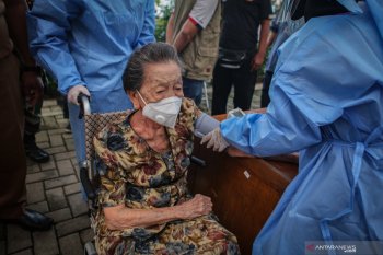 Dinkes siapkan layanan vaksinasi "door to door" untuk Lansia