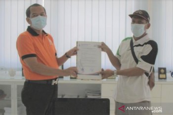 ITB STIKOM Bali bantu Pertuni dengan komputer aplikasi khusus