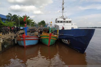 Lima kapal nelayan asing curi ikan di perairan Natuna