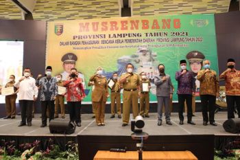 Arinal berharap ekonomi Lampung pulih tahun 2022