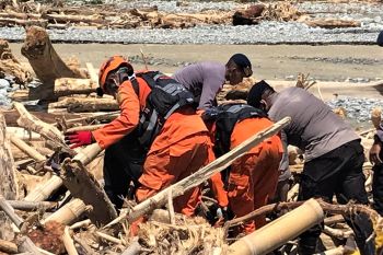 Pencarian korban seroja di NTT diperpanjang