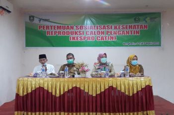 KUA Bengkalis garda terdepan sosialisasi kesehatan reproduksi calon pengantin