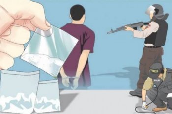 Diduga bawa narkoba, petugas tangkap kapal ikan di Toli-Toli Sulteng