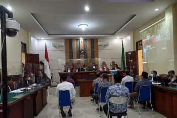 Sidang kasus fee Dinas PUPR Lampung Tengah, saksi PNS ini mengaku stres