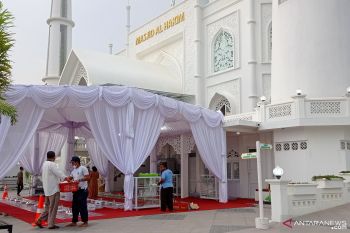 Masjid Alhakim Padang Sediakan Buka Gratis Selama Ramadan