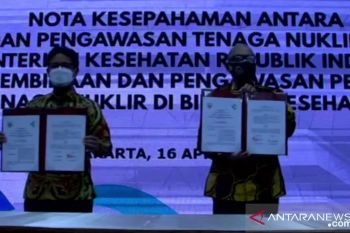 Kemenkes dan Bapeten mengawasi pemanfaatan nuklir di bidang kesehatan