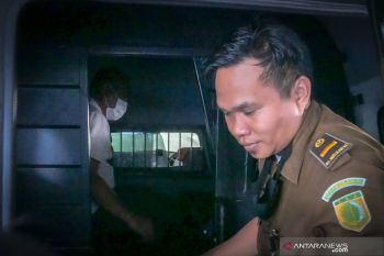 Penyidik kejaksaan lanjutkan pemeriksaan mantan Kadistanbun NTB tersangka jagung