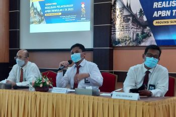 Kendala ini, sebabkan enam daerah di Sumbar belum salurkan BLT Dana Desa