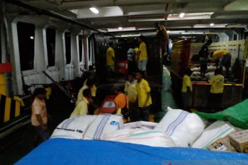 ASDP bantu mobilisasi bantuan logistik korban bencana Serojadi NTT