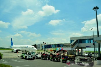 Lombok airport to limit flight operations during 'mudik' ban: official
