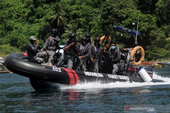 Latihan Operasi Keamanan dan Keselamatan Bakamla