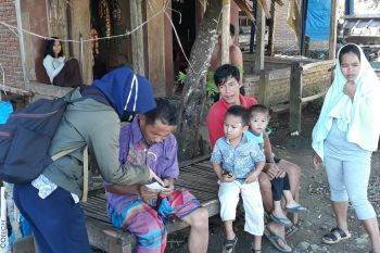 Semangat Mantri Usra bangkitkan UMKM terdampak gempa di Mamuju Sulbar