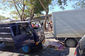 Seorang pesepeda meninggal dalam tabrakan beruntun di Kupang