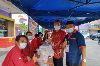 Perguruan Tinggi Bina Sriwijaya Melaksanakan Bazar kewirausahaan