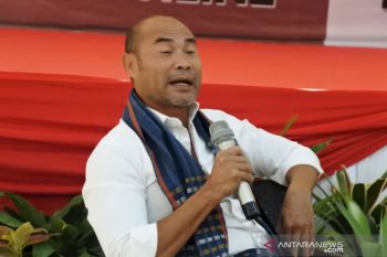 Gubernur  minta bupati percepat pendataan kerugian bencana Seroja