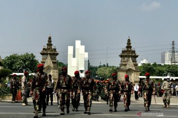 Upacara militer iringi prosesi pemakaman Kabinda Papua di TMP Kalibata