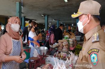 Bupati Kotim janji segera tertibkan pasar tidak berizin