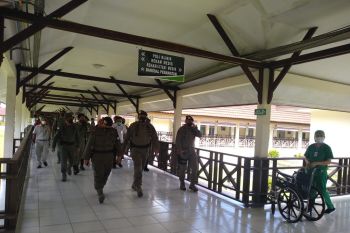 Dankorps Brimob temui dua anggota korban penembakan KKB
