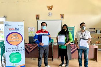 Pertamina berkolaborasi dengan Balai Pustaka berikan bantuan pustaka digital