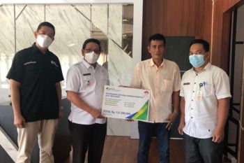 BPJAMSOSTEK serahkan santunan kematian kepada ahli waris di Bulungan