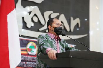 Wali Kota Makassar dorong buruh buat resolusi jaminan kesehatan
