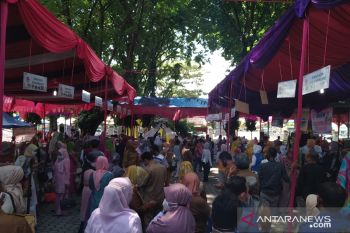 Sumbar gelar bazar Ramadhan meski di tengah pandemi COVID-19