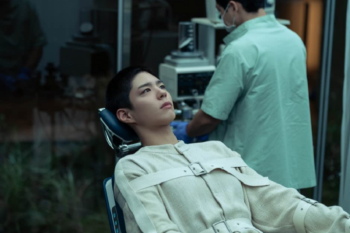 Kisah Park Bo Gum adu peran dengan Gong Yoo di film 'Seobok'