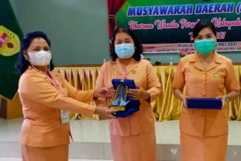 Arnise Darit ditetapkan sebagai Ketua DWP Gumas 2020-2025