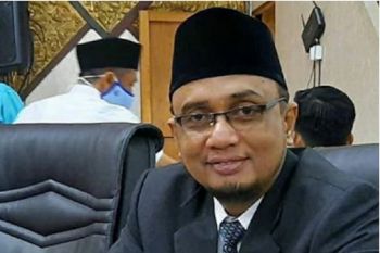 Edmon dukung dua alumni SMA 1 Padang maju jadi ketua KONI Sumbar