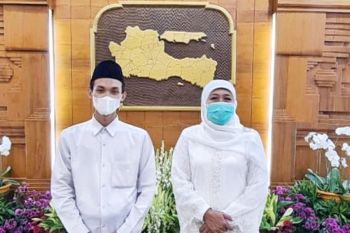 Khofifah ucapkan selamat  Rahmat Alfian menjadi imam besar masjid UEA