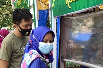 Masyarakat Kuansing serbu pasar murah di Lapangan Limuno
